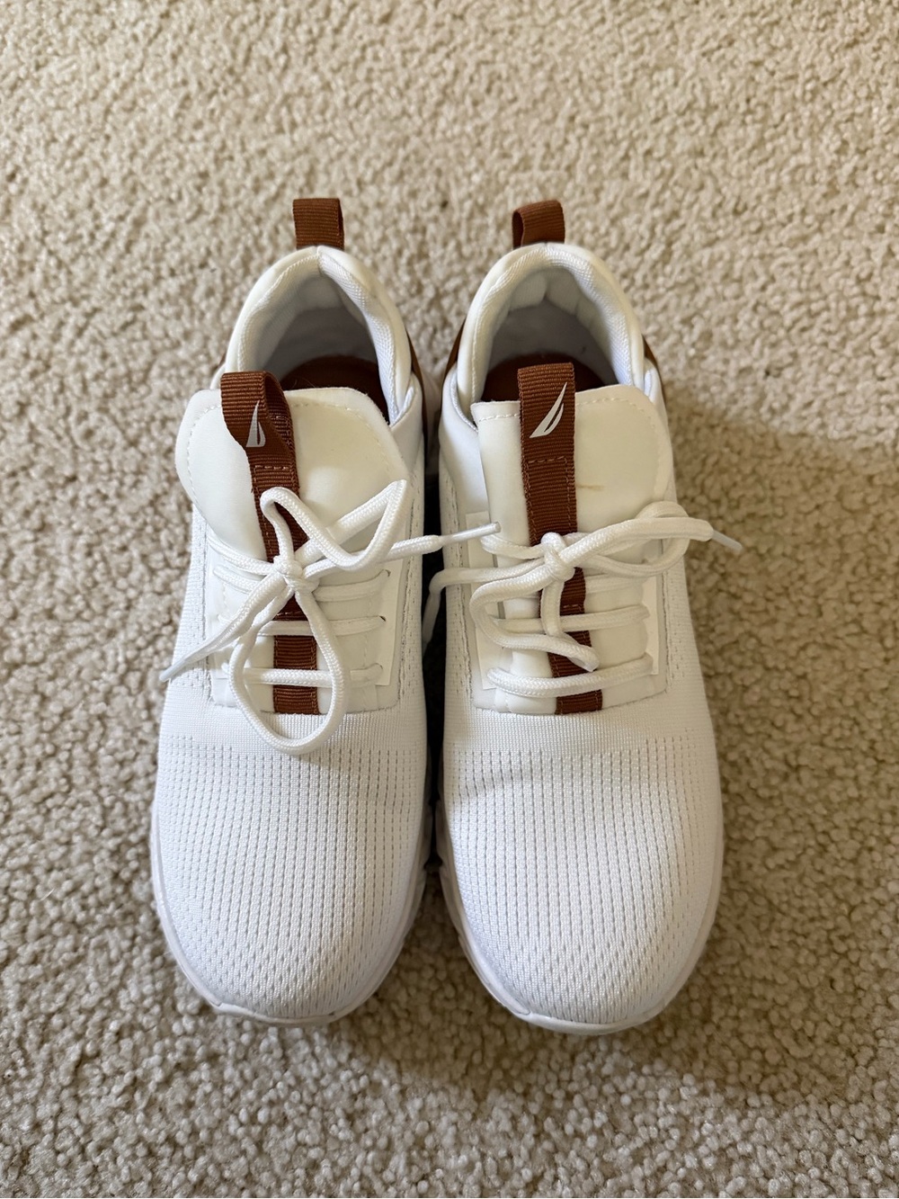 Women's Nautica White Athletic Sneakers with Brown Accents👟